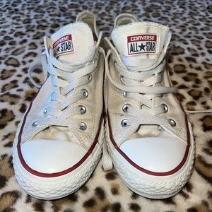 Chuck Taylor All Star Classic Converse. Women’s 9 x Men’s 7